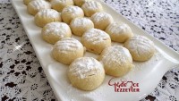 Margarinsiz un kurabiyesi (3 malzemeli)