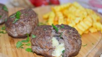 Kaşarlı köfte