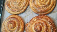 Pastane Usulü Tahinli Çörek