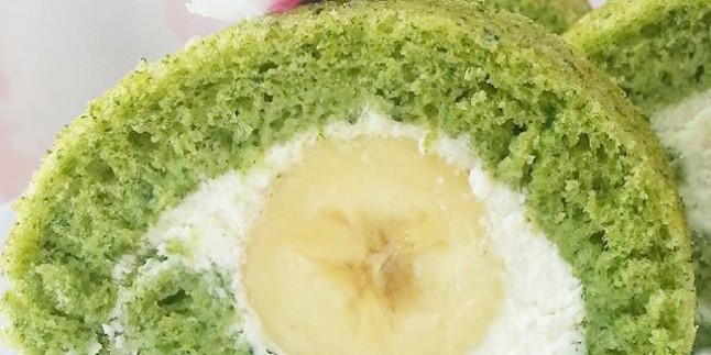 Ispanaklı Rulo Pasta