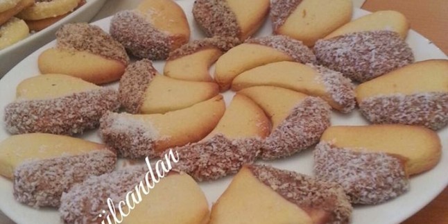 ÇİKOLATA SOSLU KURABİYE Çiğdem�ce Lezzetler