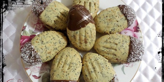 Haşhaşlı Susamlı Pastane Kurabiyesi